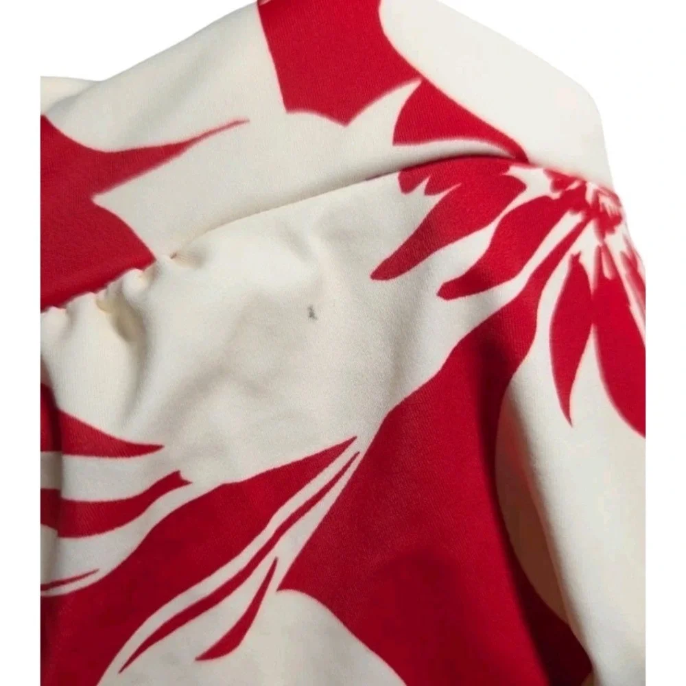 ⭐D4 Shade & Shore Red & Cream Floral High Leg One Piece Swimsuit - M ⬇️